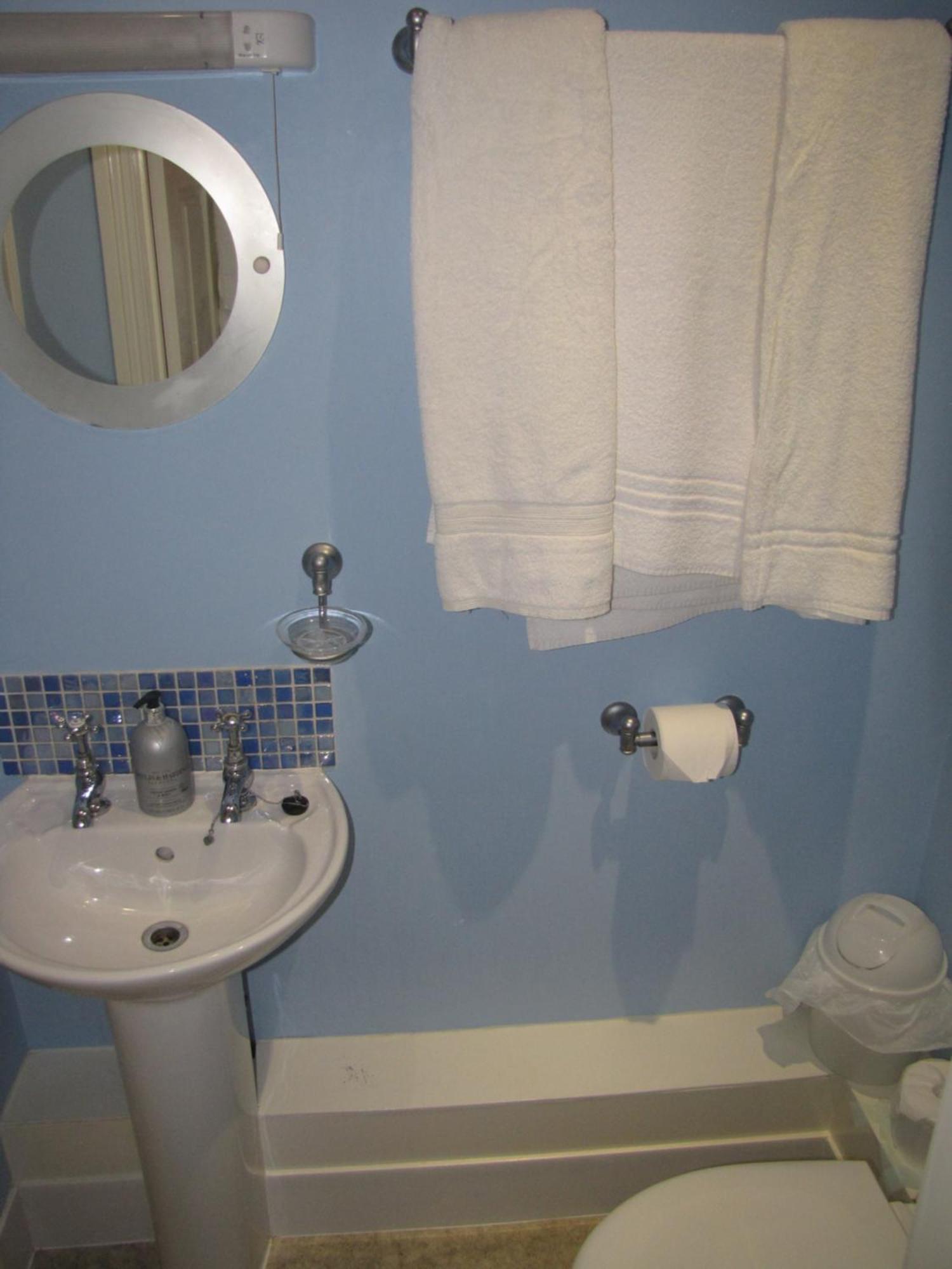 Ashmira Guest House Weymouth Exterior foto